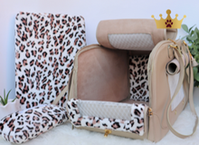 Cargar imagen en el visor de la galería, Royal Carrier