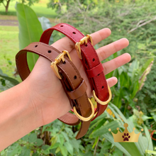 Cargar imagen en el visor de la galería, Collares de Cuero