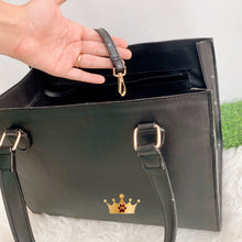 Cargar imagen en el visor de la galería, Lady Carrier